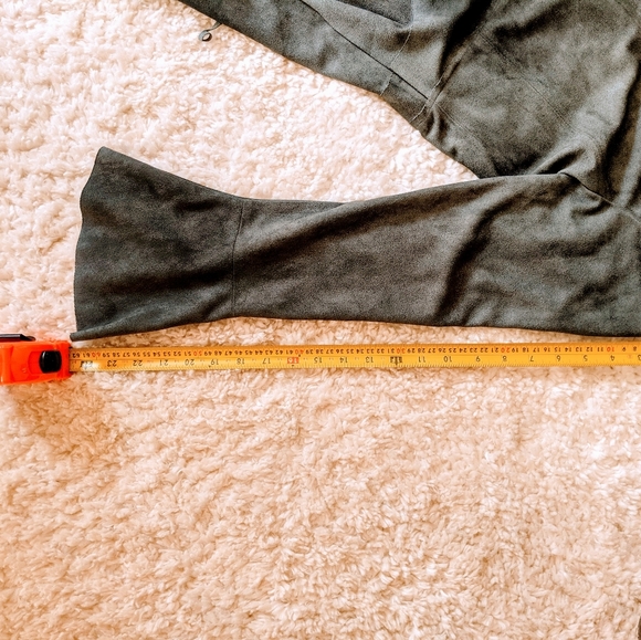 Women's blouse - Picture 4 of 6